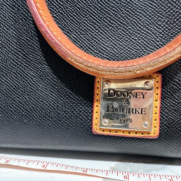 Dooney and Bourke Classic Handbag - Picture 3 of 8